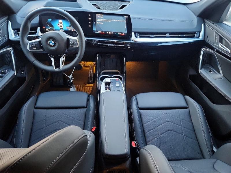2026 BMW X2 8