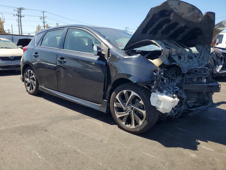 2017 TOYOTA COROLLA IM BASE 4