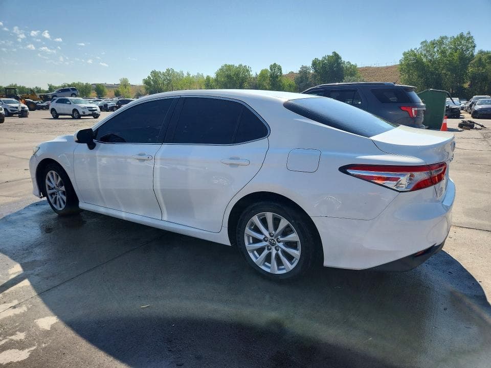 2018 TOYOTA CAMRY LE LE 2