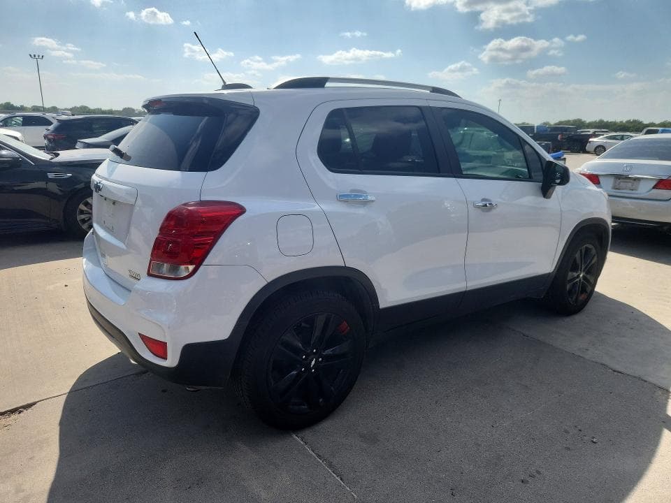 2019 CHEVROLET TRAX 1LT 3