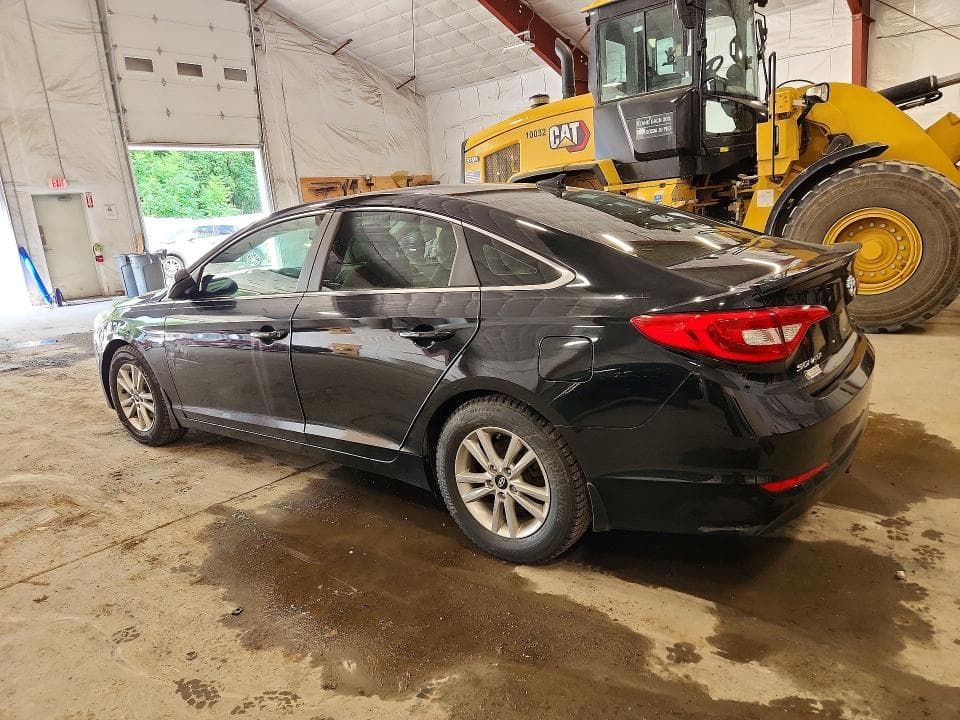 2017 HYUNDAI SONATA SE 2