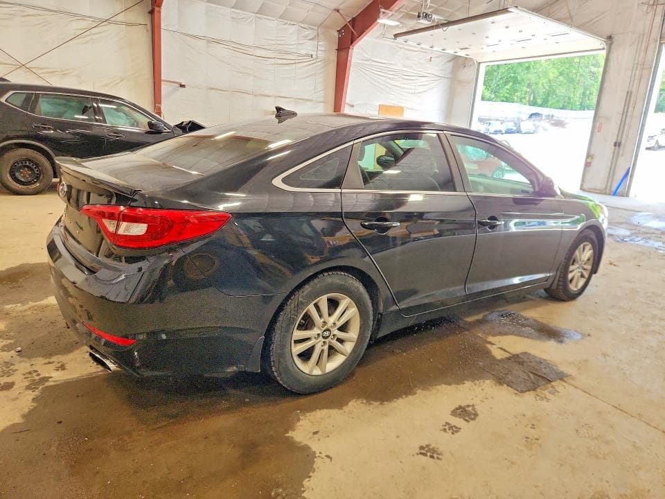 2017 HYUNDAI SONATA SE 3