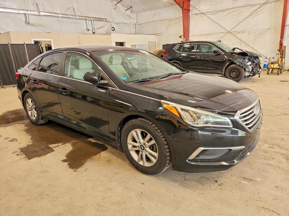 2017 HYUNDAI SONATA SE 4