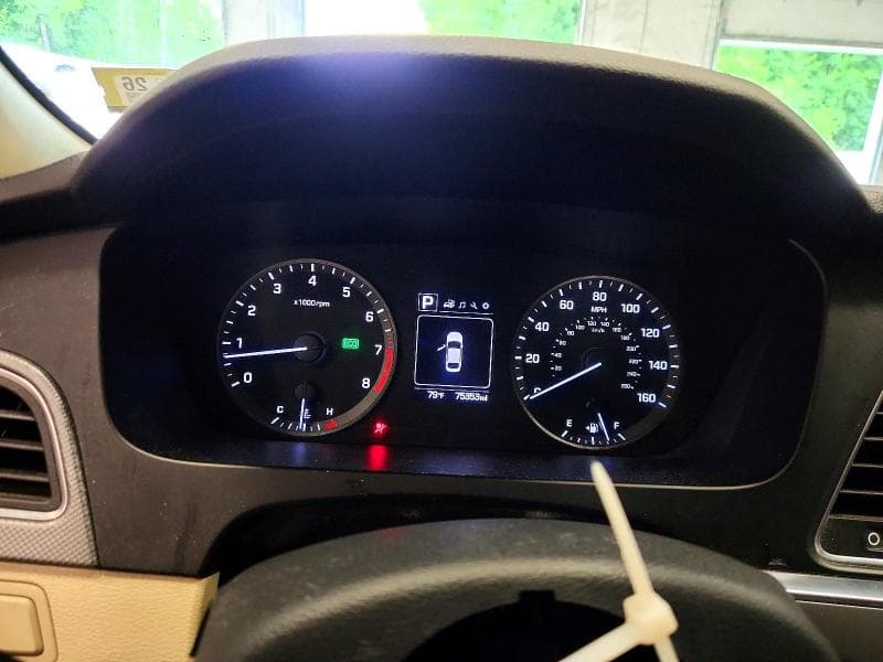 2017 HYUNDAI SONATA SE 9