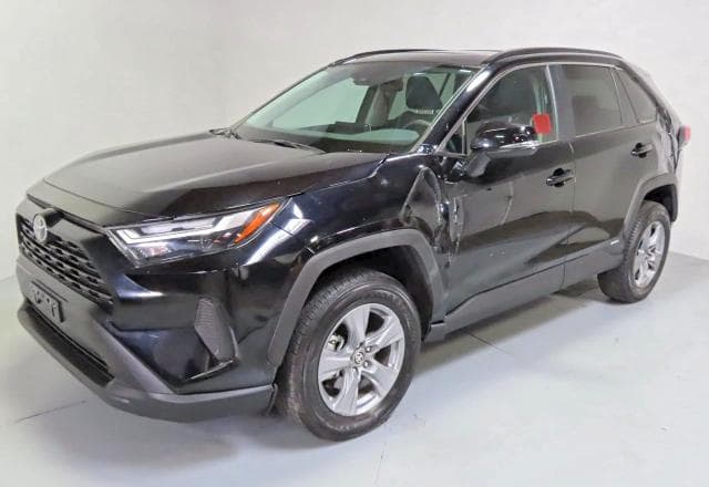 2025 TOYOTA RAV4 HYBRID XLE 2