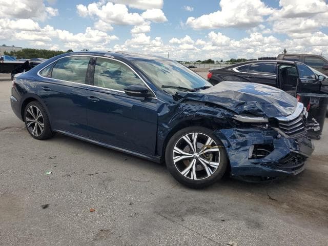 2020 VOLKSWAGEN PASSAT SEL 4