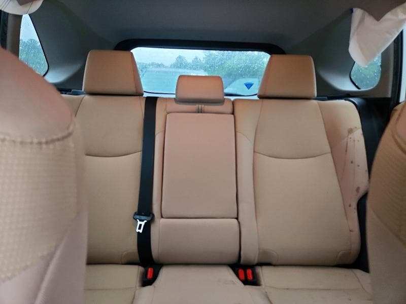 2019 TOYOTA RAV4 LE 10