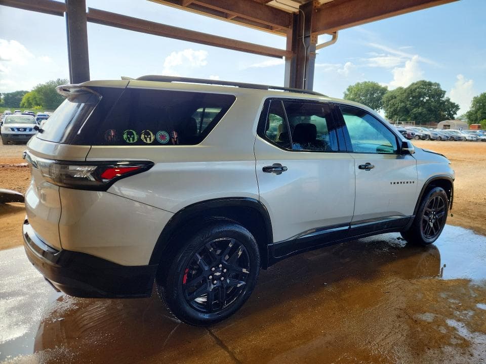 2020 CHEVROLET TRAVERSE PREMIER 3