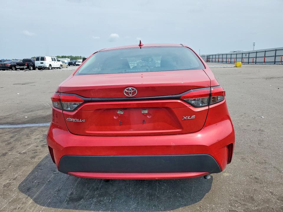 2020 TOYOTA COROLLA XLE 6