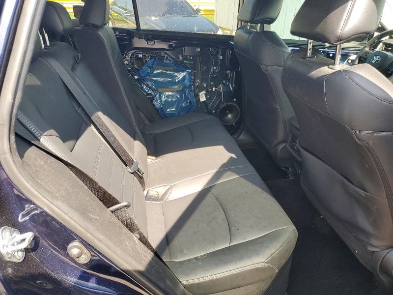 2021 TOYOTA RAV4 HYBRID XLE PREMIUM 11