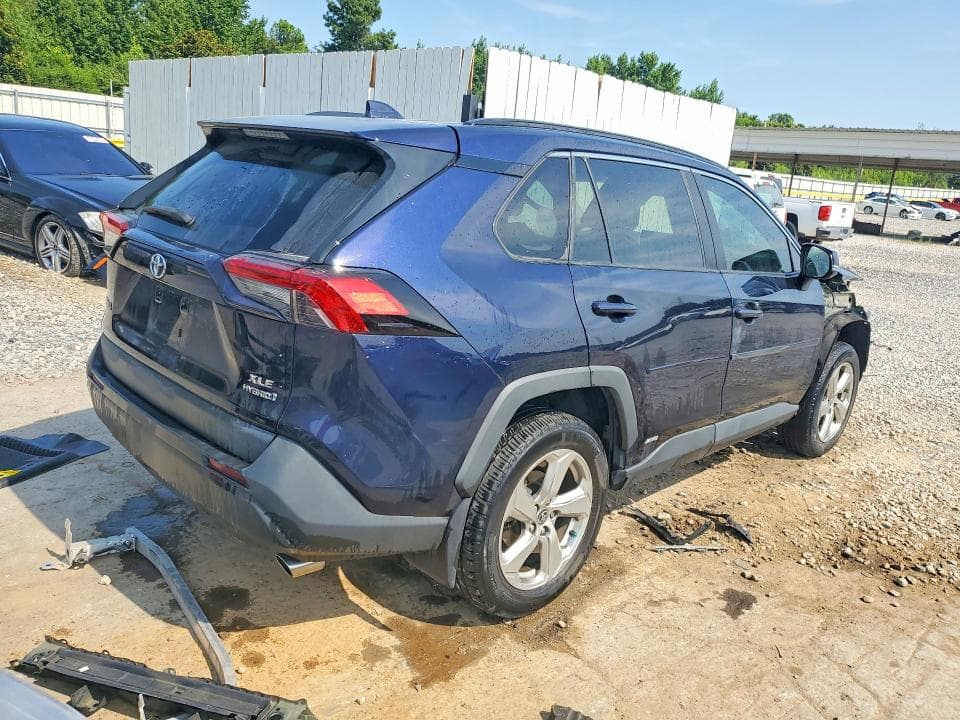 2021 TOYOTA RAV4 HYBRID XLE PREMIUM 3
