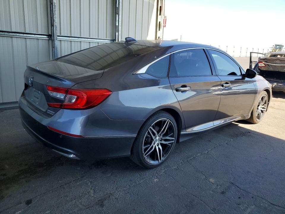 2022 HONDA ACCORD TOURING HYBRID 3