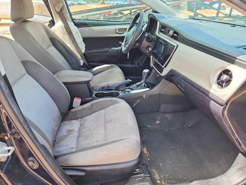 2018 TOYOTA COROLLA LE 7