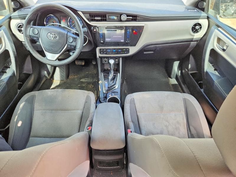 2018 TOYOTA COROLLA LE 8