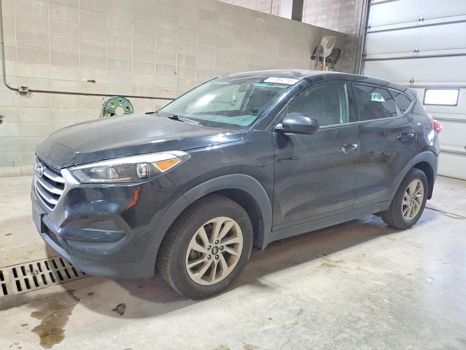 2017 HYUNDAI TUCSON SE - 1