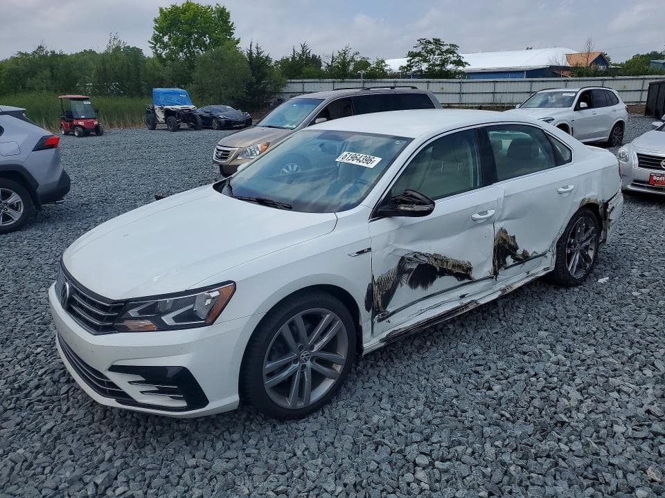 2017 VOLKSWAGEN PASSAT R-LINE R-LINE - 1