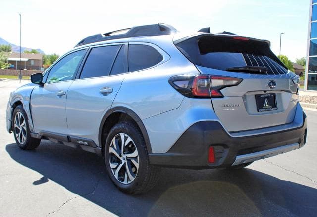 2021 SUBARU OUTBACK LIMITED 4