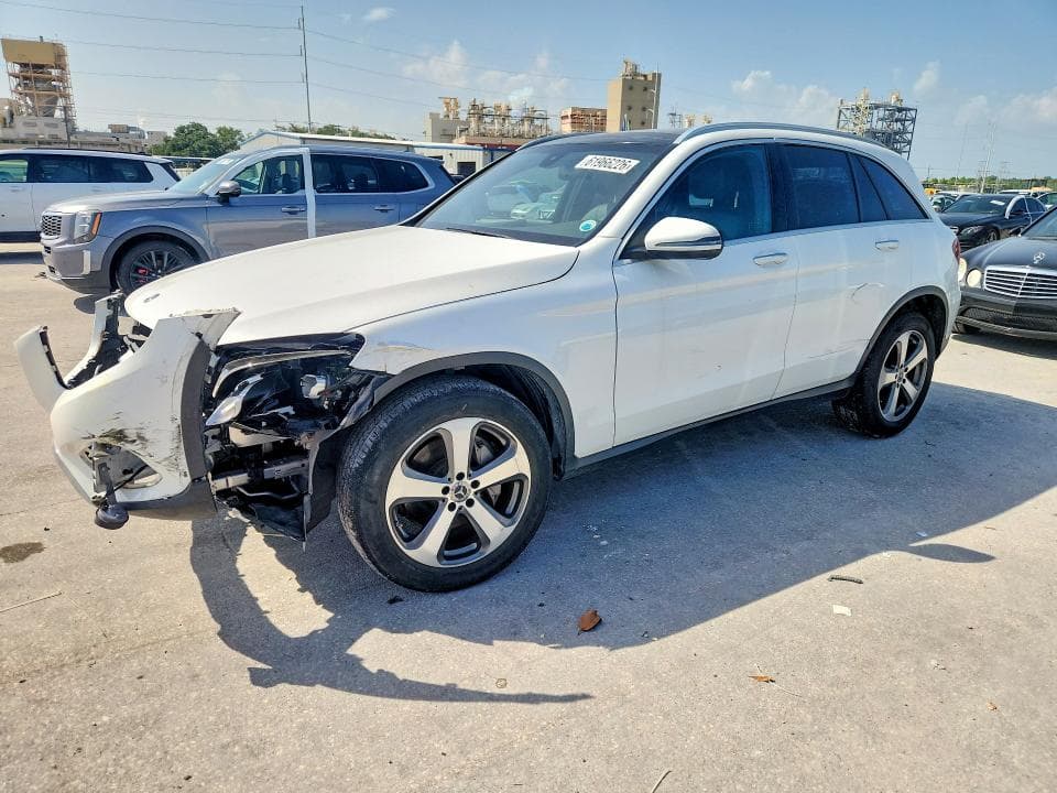 2019 MERCEDES-BENZ GLC 300 - 1