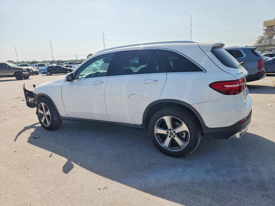 2019 MERCEDES-BENZ GLC 300 2