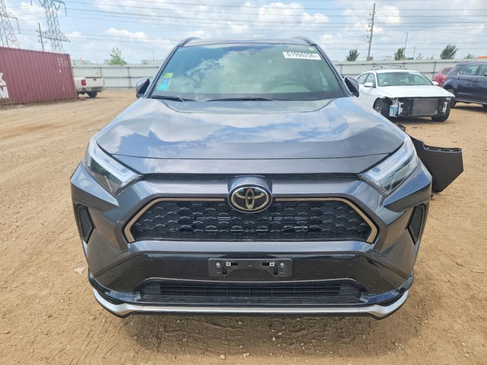 2025 TOYOTA RAV4 SE 5