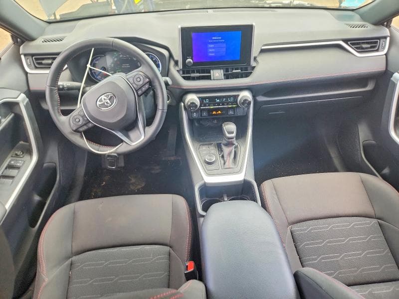 2025 TOYOTA RAV4 SE 8