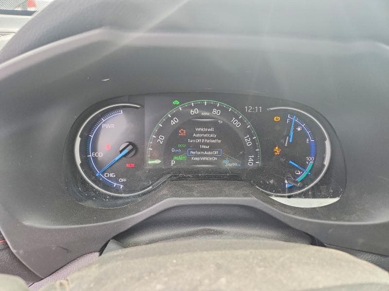 2025 TOYOTA RAV4 SE 9