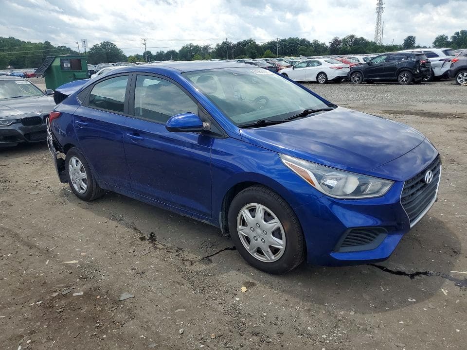 2021 HYUNDAI ACCENT SE 4