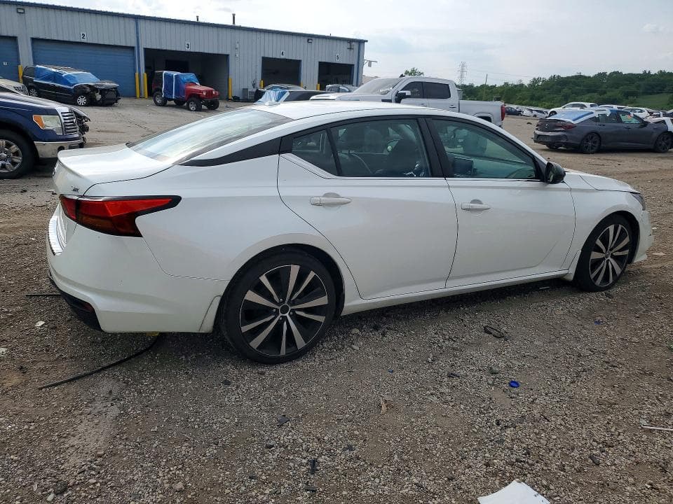 2019 NISSAN ALTIMA SR 3