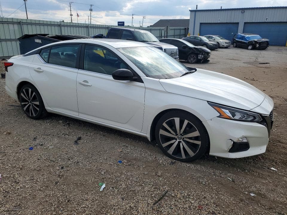 2019 NISSAN ALTIMA SR 4