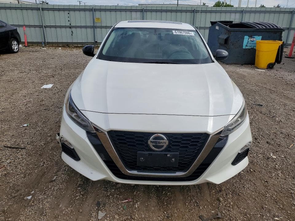 2019 NISSAN ALTIMA SR 5