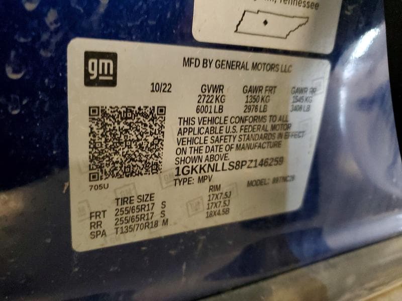 2023 GMC ACADIA AT4 14
