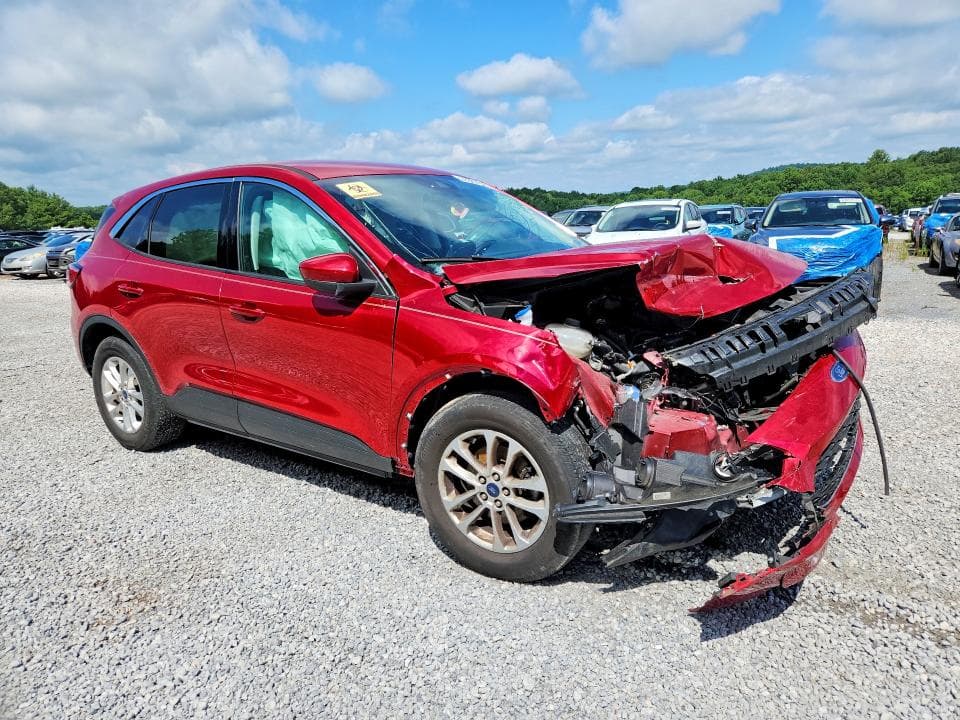 2021 FORD ESCAPE SE 4