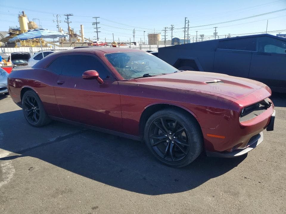2018 DODGE CHALLENGER SXT 4