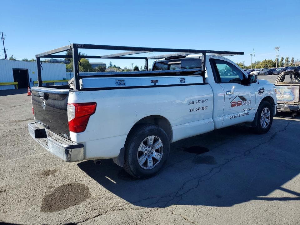 2017 NISSAN TITAN S S 3