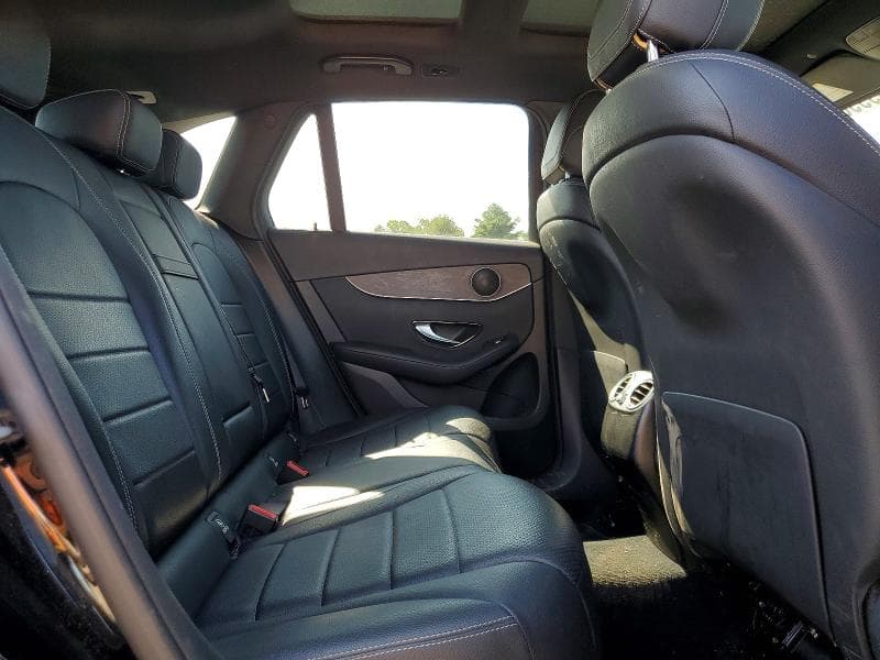 2021 MERCEDES-BENZ GLC 300 4MATIC 11