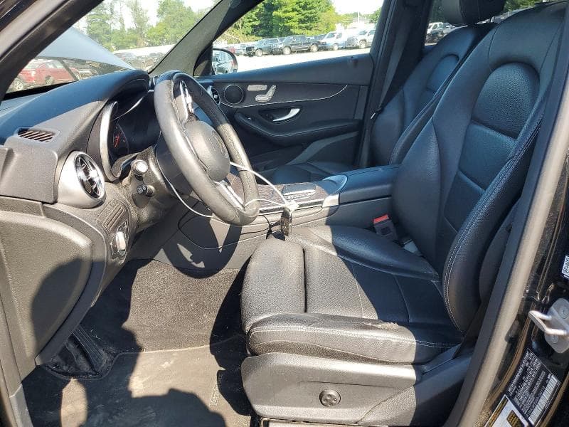 2021 MERCEDES-BENZ GLC 300 4MATIC 7