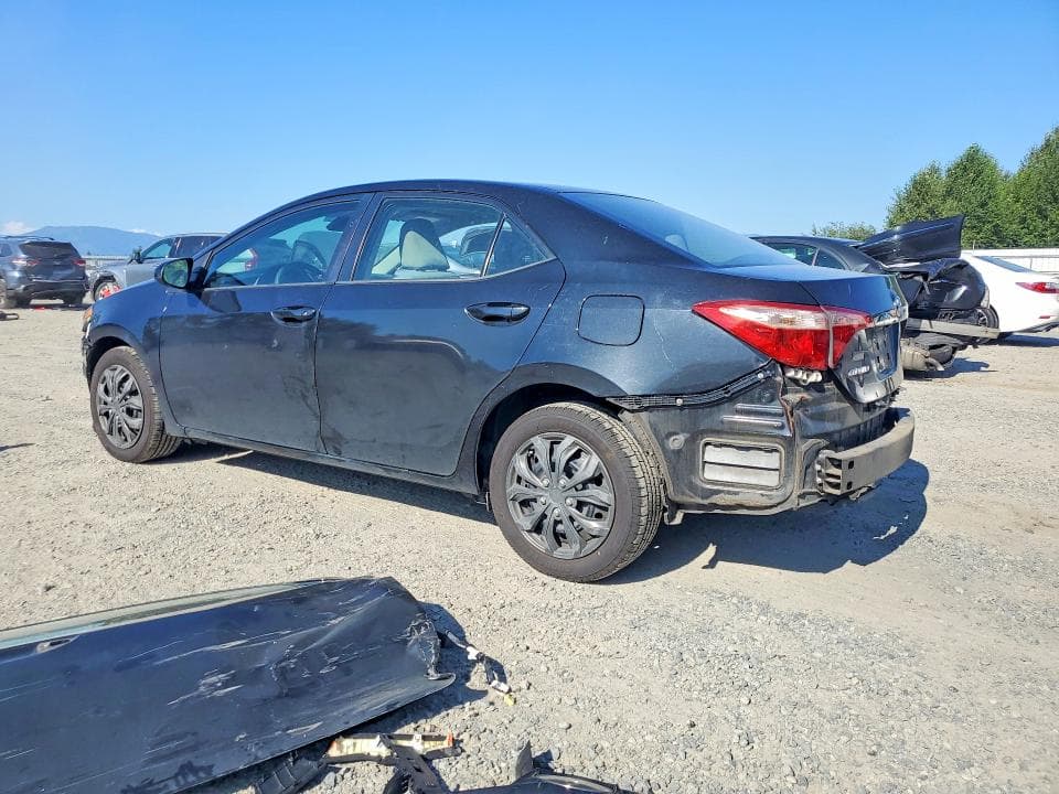 2018 TOYOTA COROLLA LE 2