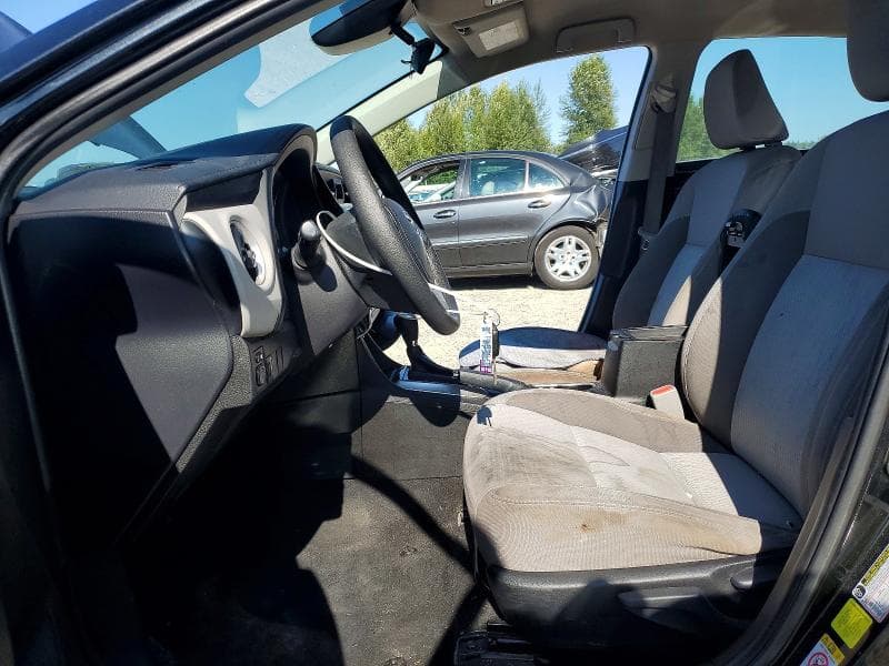 2018 TOYOTA COROLLA LE 7