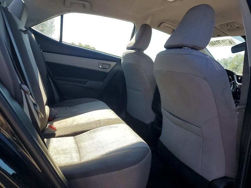 2018 TOYOTA COROLLA LE 10
