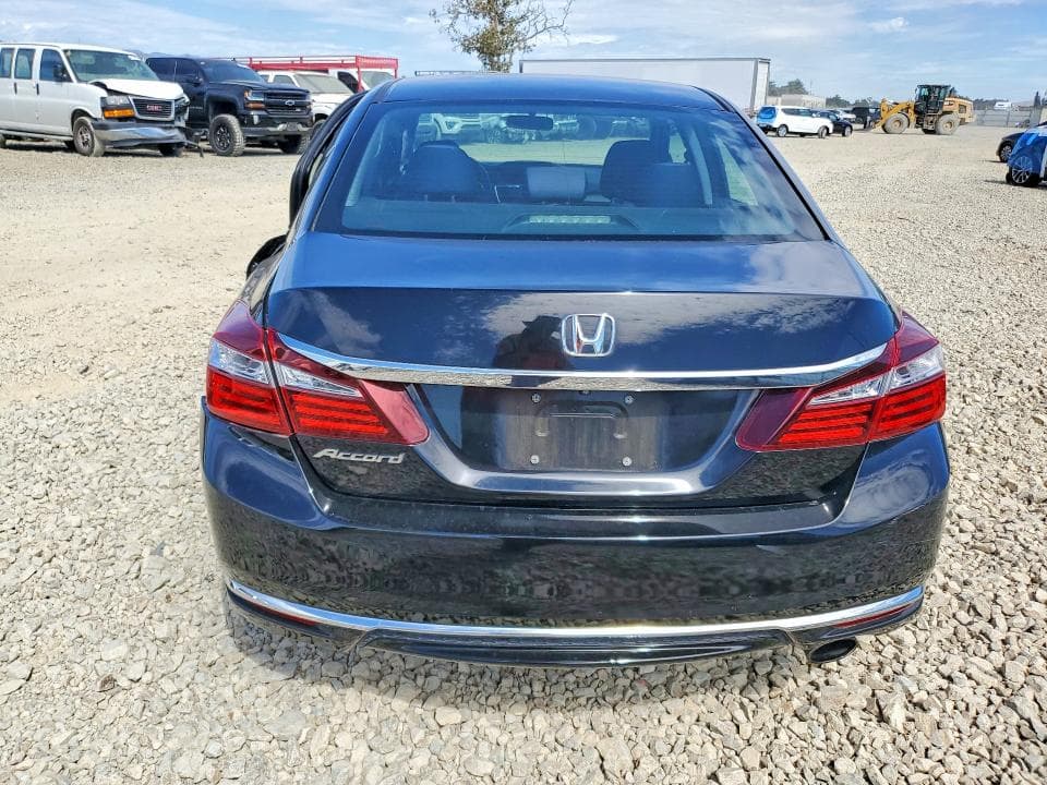 2017 HONDA ACCORD LX 6