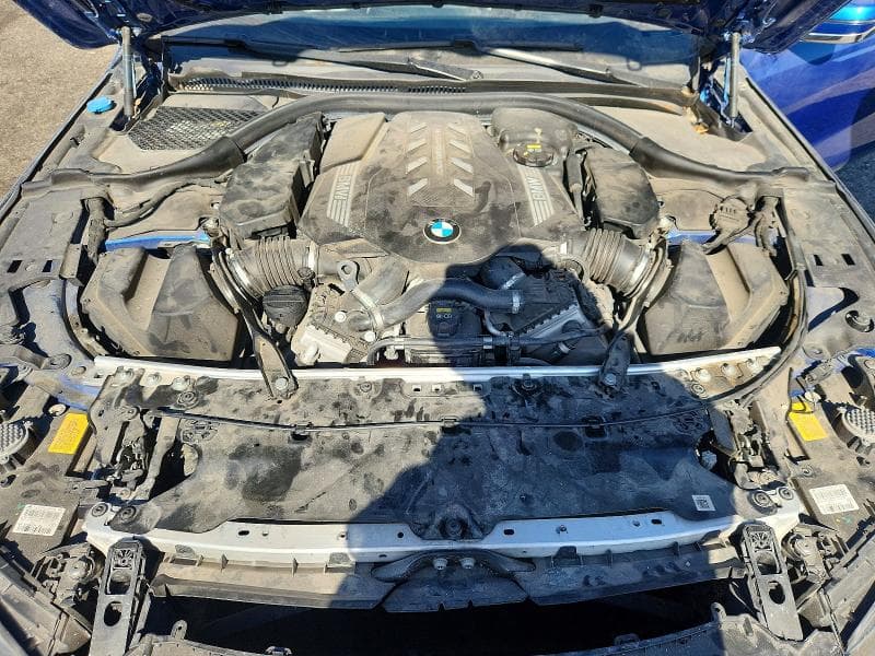 2019 BMW M850XI 11