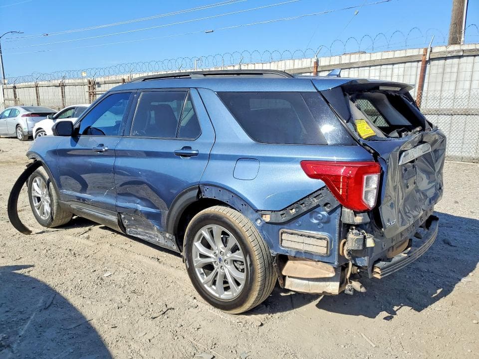 2020 FORD EXPLORER XLT 2