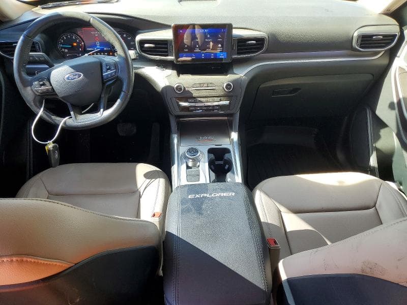 2020 FORD EXPLORER XLT 8