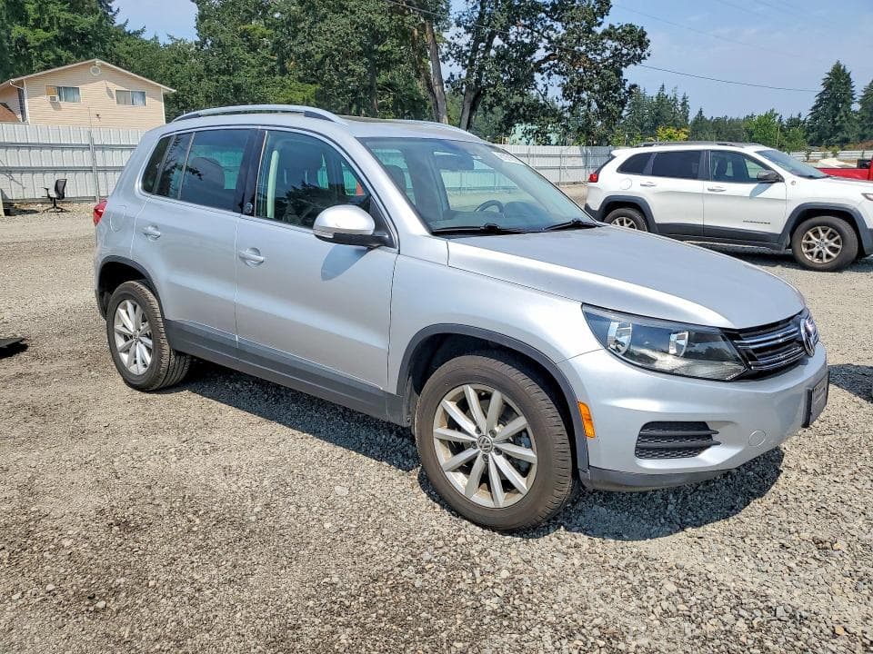 2017 VOLKSWAGEN TIGUAN WOLFSBURG 4