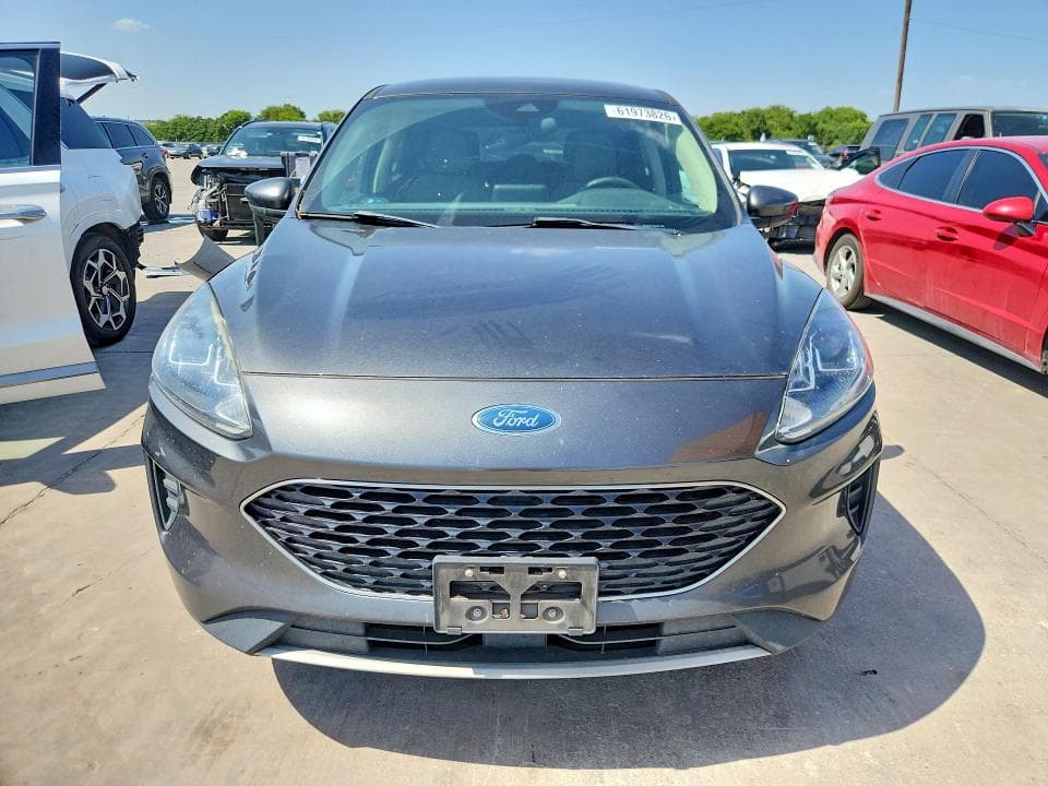 2020 FORD ESCAPE SE 5