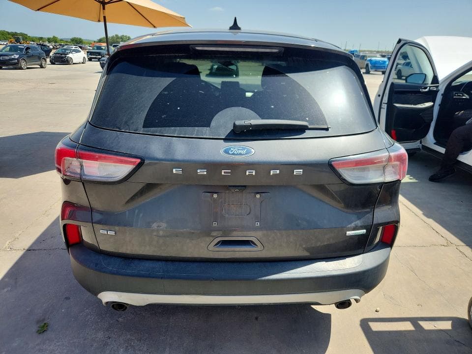 2020 FORD ESCAPE SE 6