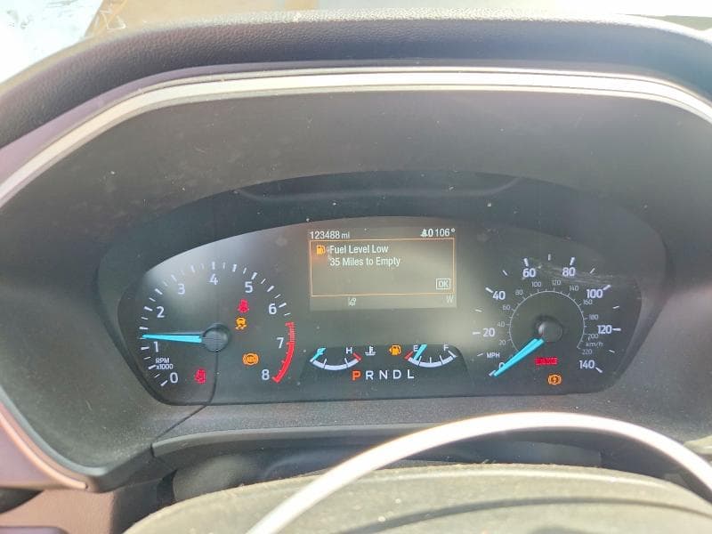 2020 FORD ESCAPE SE 9
