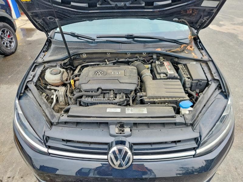 2018 VOLKSWAGEN GOLF S 11