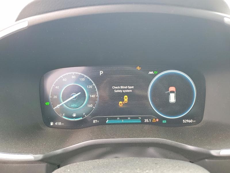 2021 HYUNDAI SANTA FE LIMITED 9