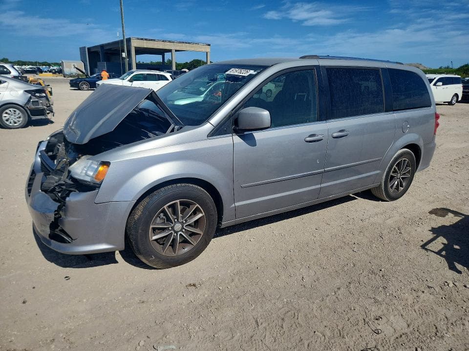 2017 DODGE GRAND CARAVAN SXT - 1